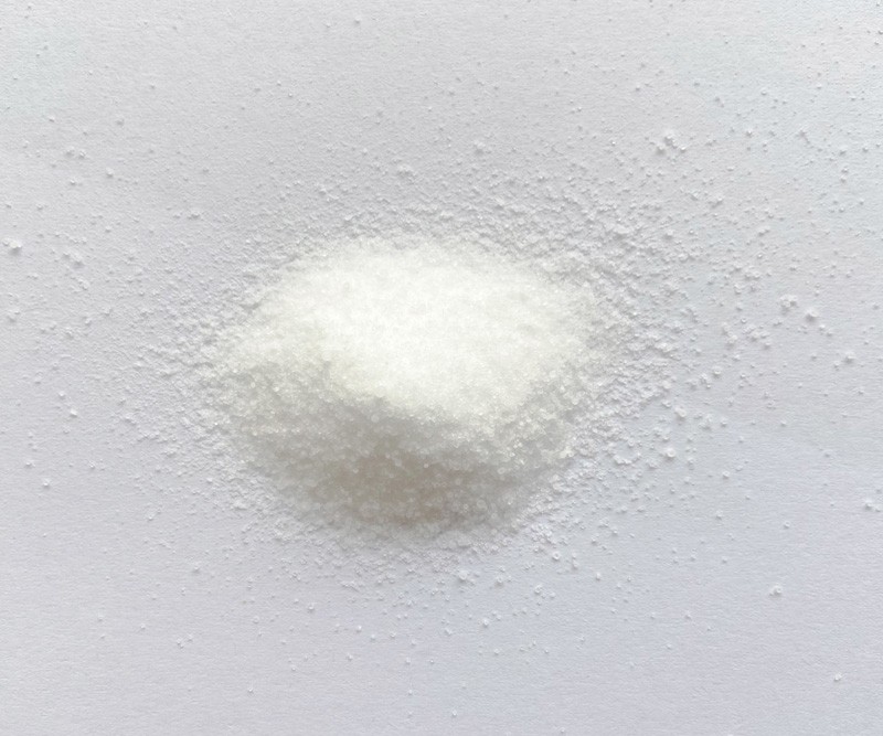 2-methylpropionitrile